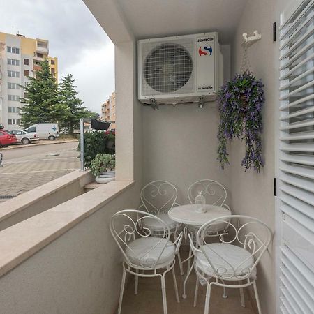 Apartman Ramljak 马卡尔斯卡 外观 照片