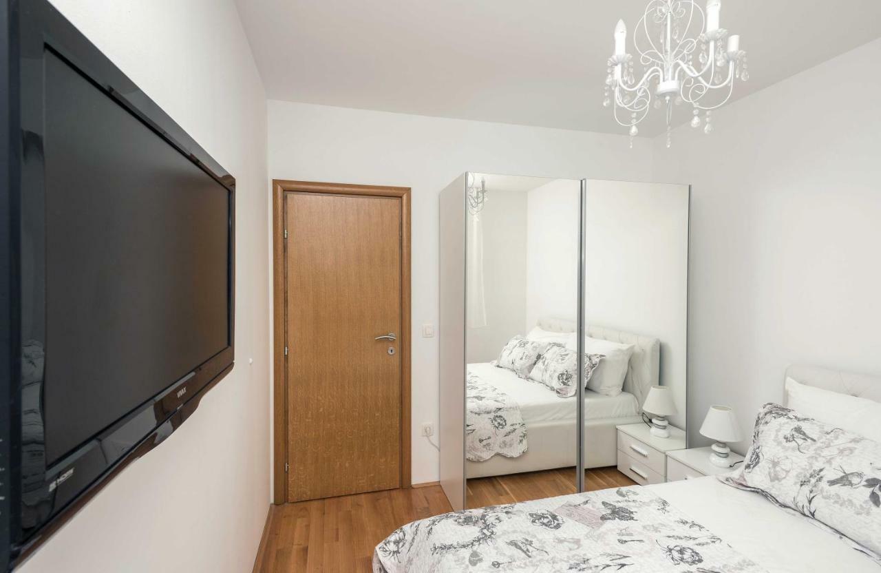 Apartman Ramljak 马卡尔斯卡 外观 照片