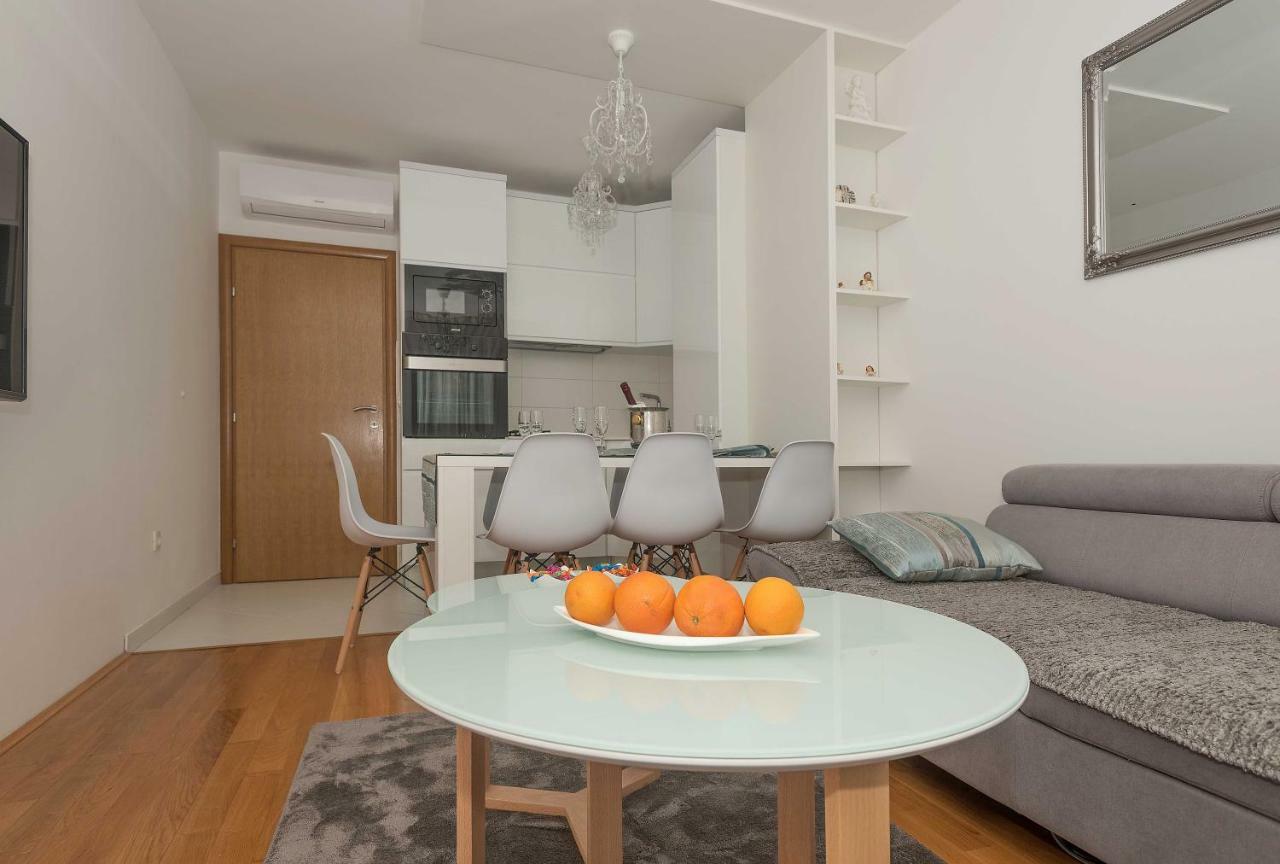 Apartman Ramljak 马卡尔斯卡 外观 照片