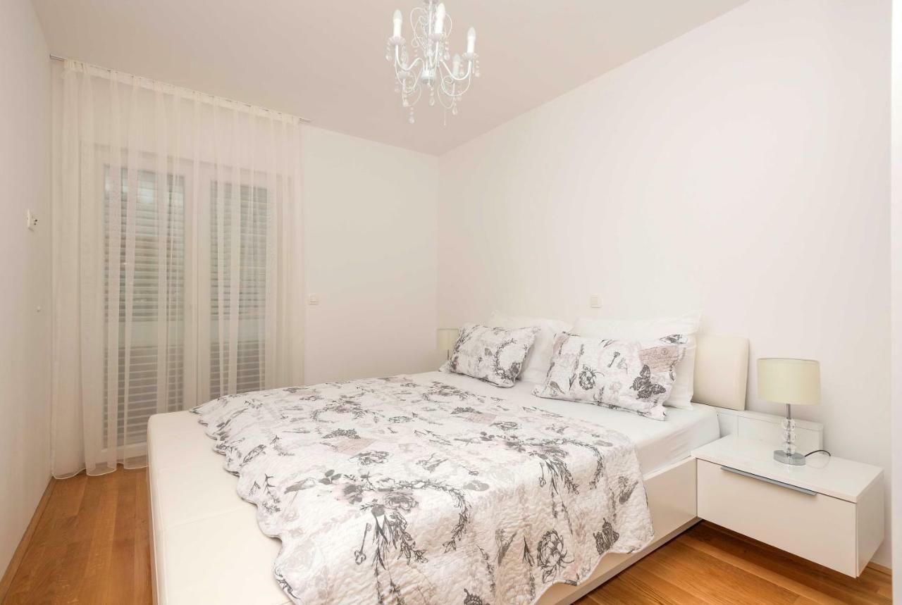 Apartman Ramljak 马卡尔斯卡 外观 照片