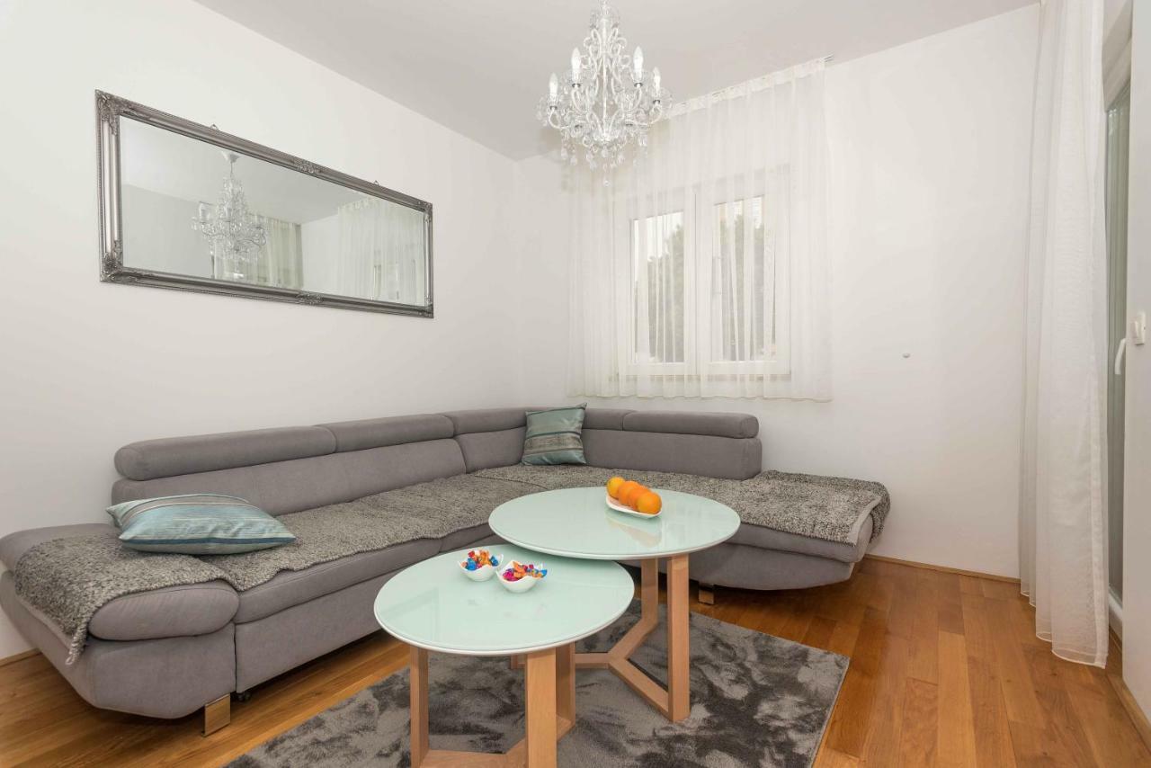 Apartman Ramljak 马卡尔斯卡 外观 照片
